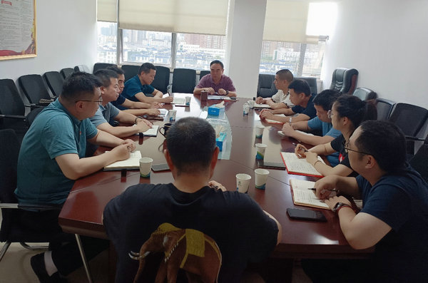 郭炳奎講授黨紀學(xué)習(xí)教育專題黨課